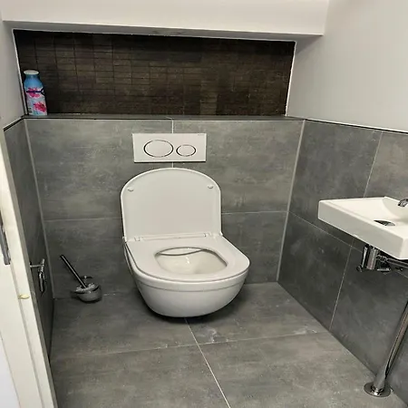 Zevenhuizen Near Rottemeren * Zevenhuizen (Zuidplas)