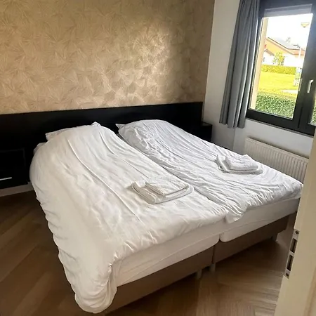 In Zevenhuizen With Shared Pool Vakantiehuis *